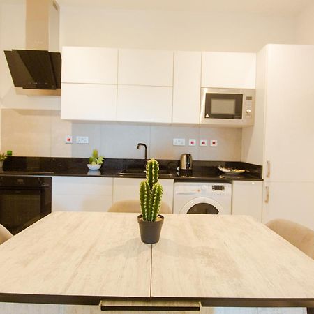 Accra Luxury Apartments @ Pine Court 外观 照片