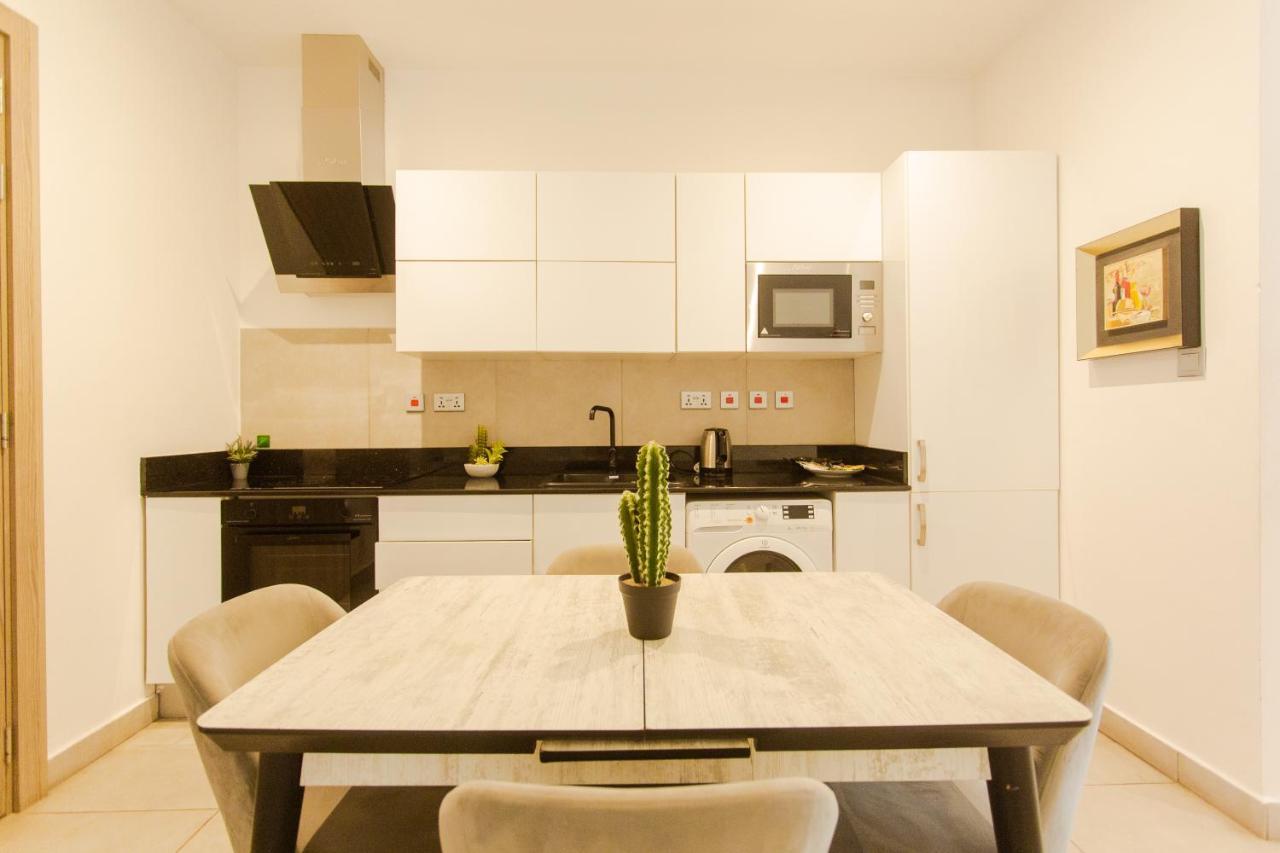 Accra Luxury Apartments @ Pine Court 外观 照片