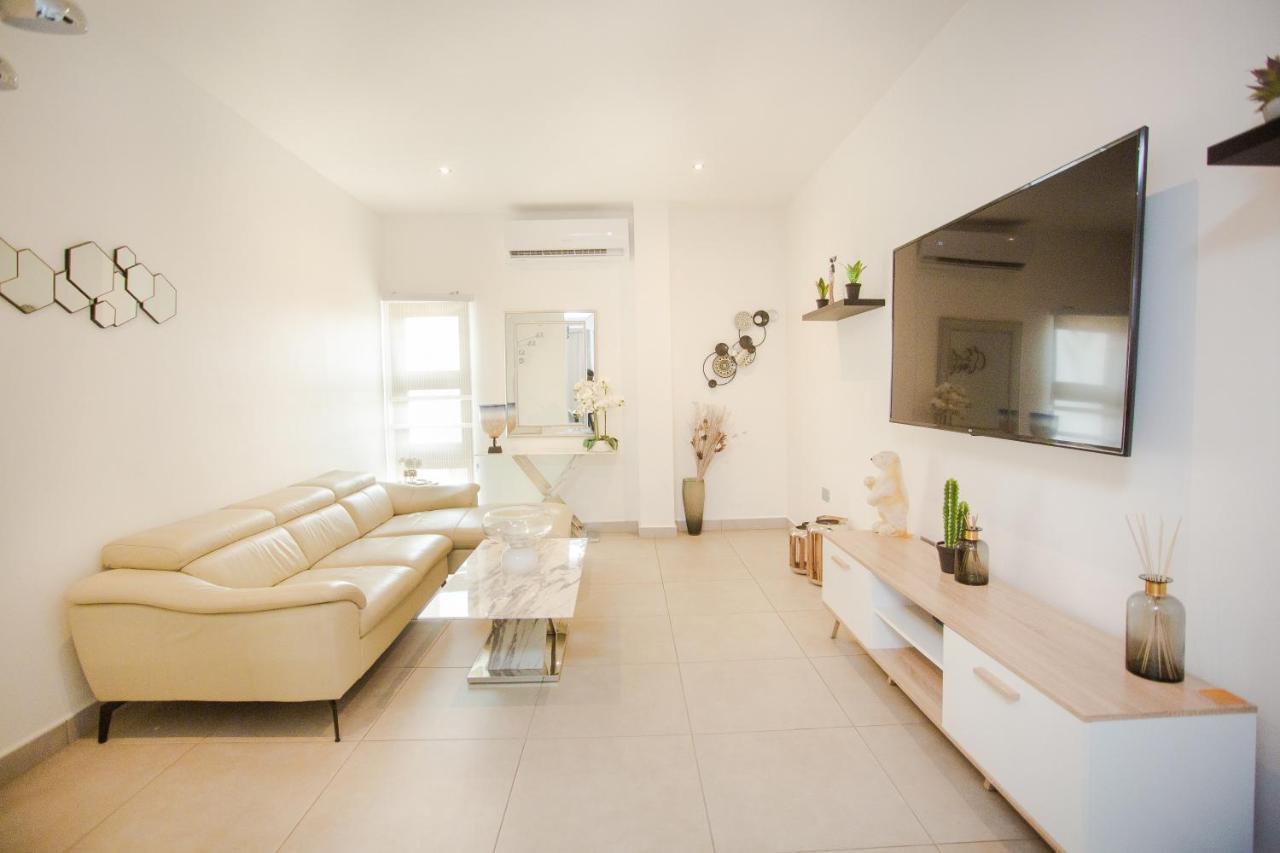 Accra Luxury Apartments @ Pine Court 外观 照片